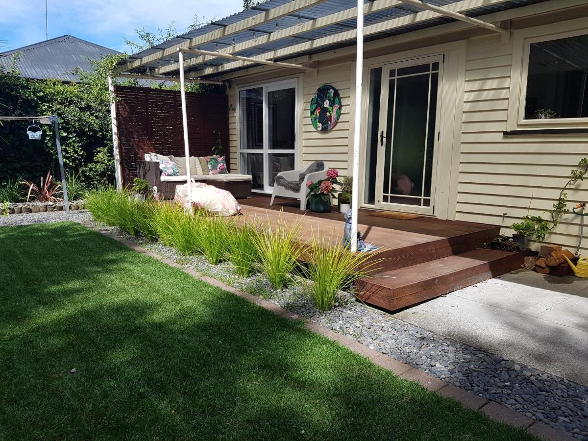 Rainbow Gate Cottage เนเปียร์ ภายนอก รูปภาพ